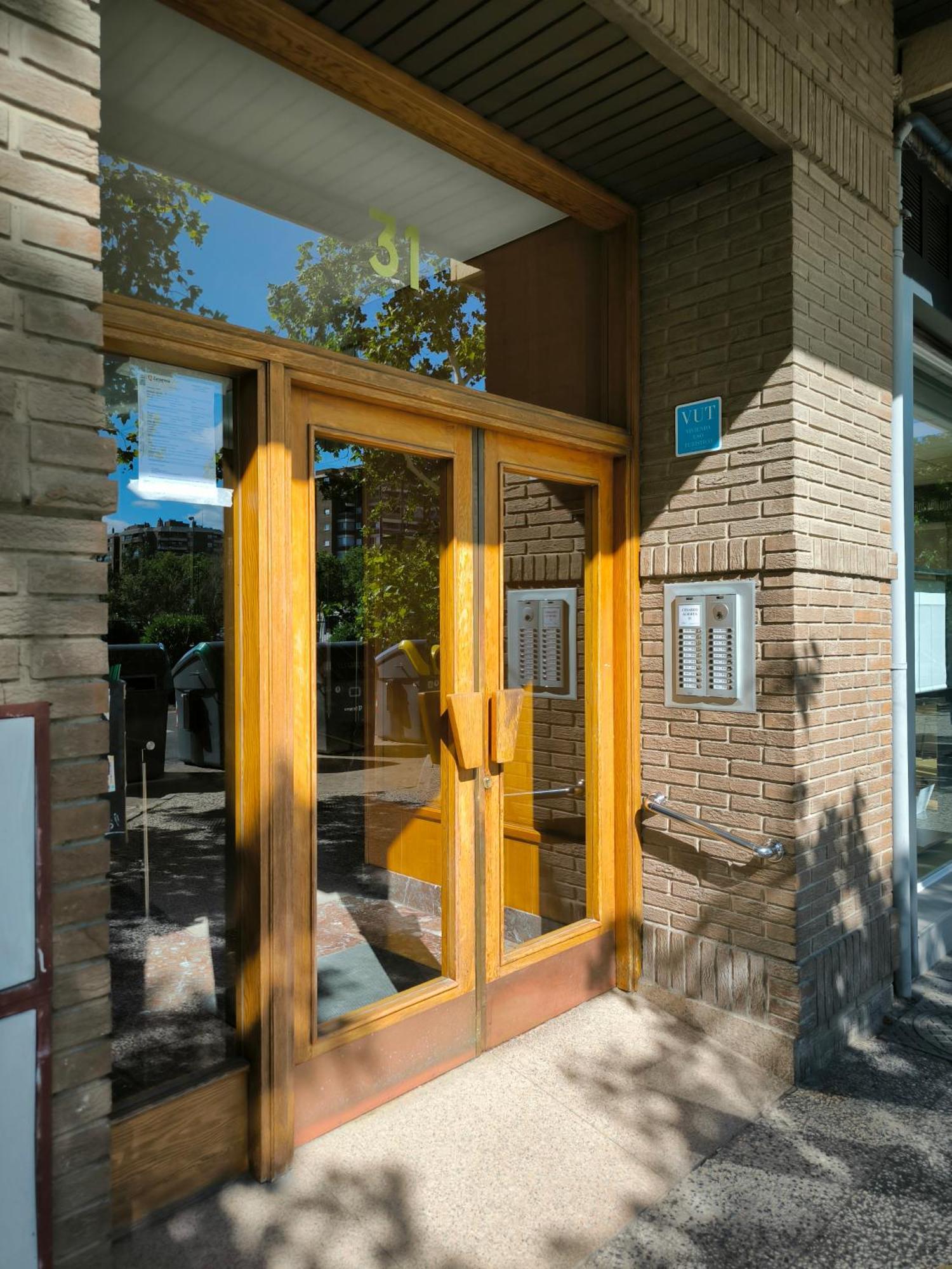 Ferienwohnung La Elegancia Del Centro By Alogest Saragossa Exterior foto
